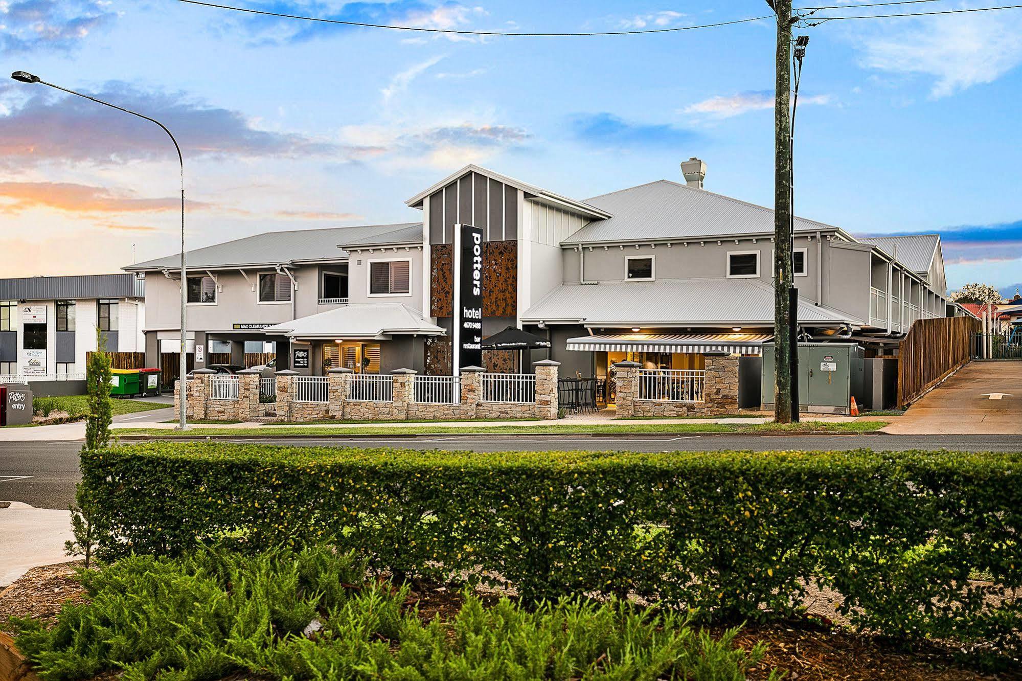 Potters Toowoomba Hotel Екстер'єр фото